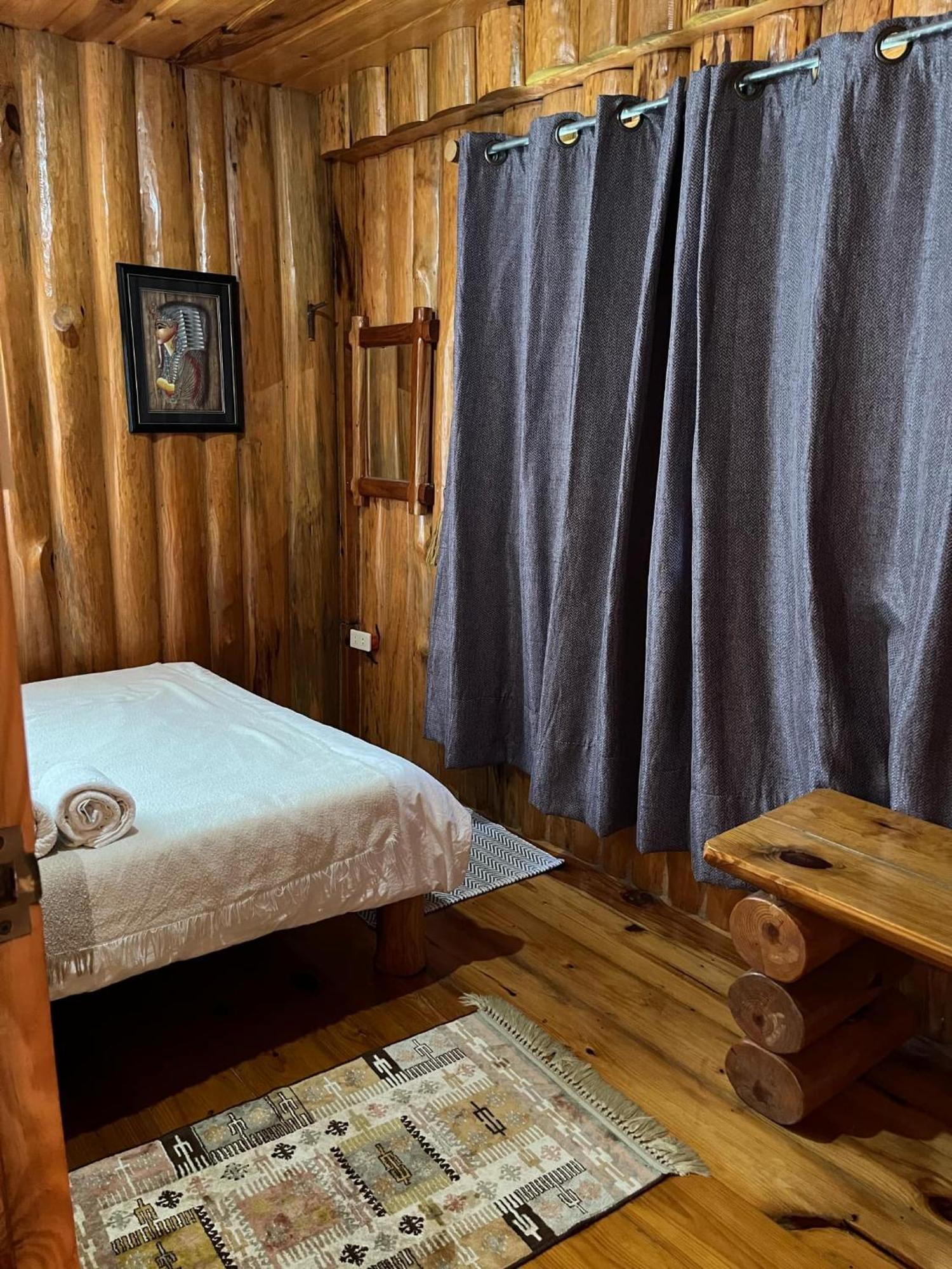 Agape Log Cabin Саґада Екстер'єр фото