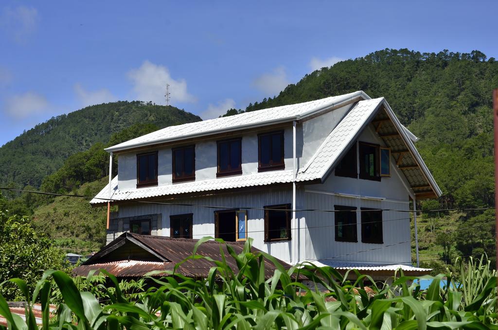 Agape Log Cabin Саґада Екстер'єр фото